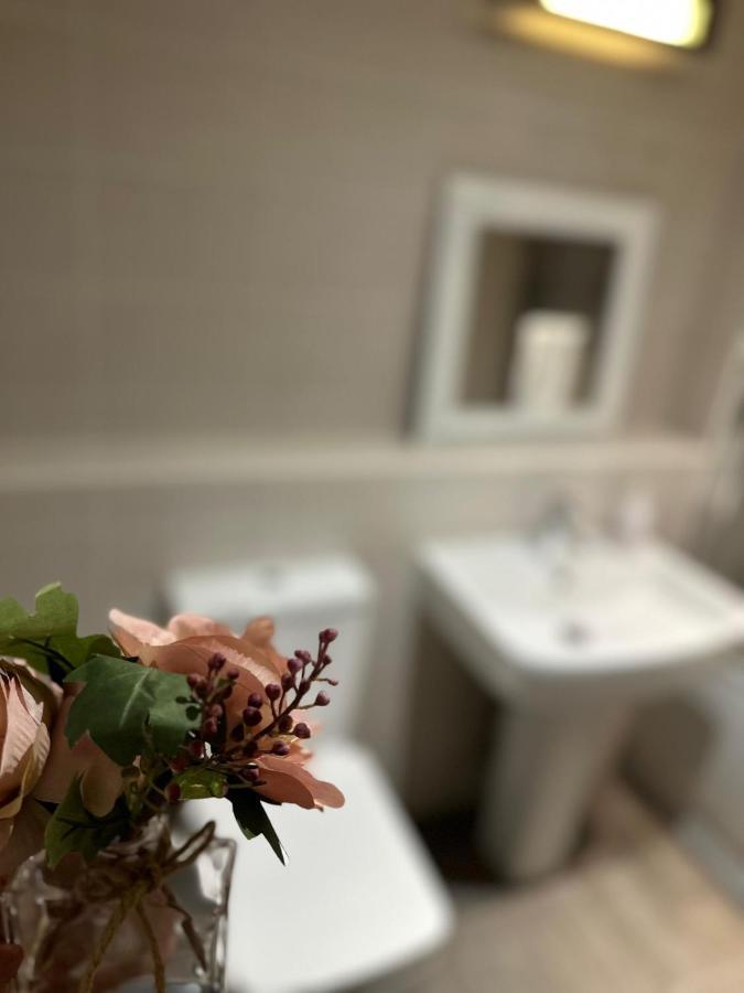Koala & Tree - Modern 1 Bed Apartment For 4 Guests In The Heart Of Cambridge - Short Lets & Serviced Accommodation 외부 사진